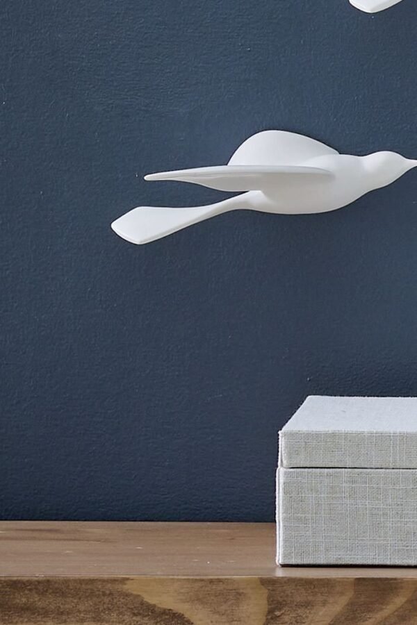 Birds of Flight Ceramic Wall Decor, Set of five - Image 4