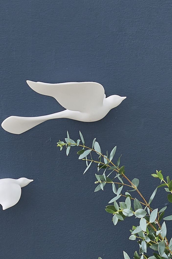 Birds of Flight Ceramic Wall Decor, Set of five - Image 3